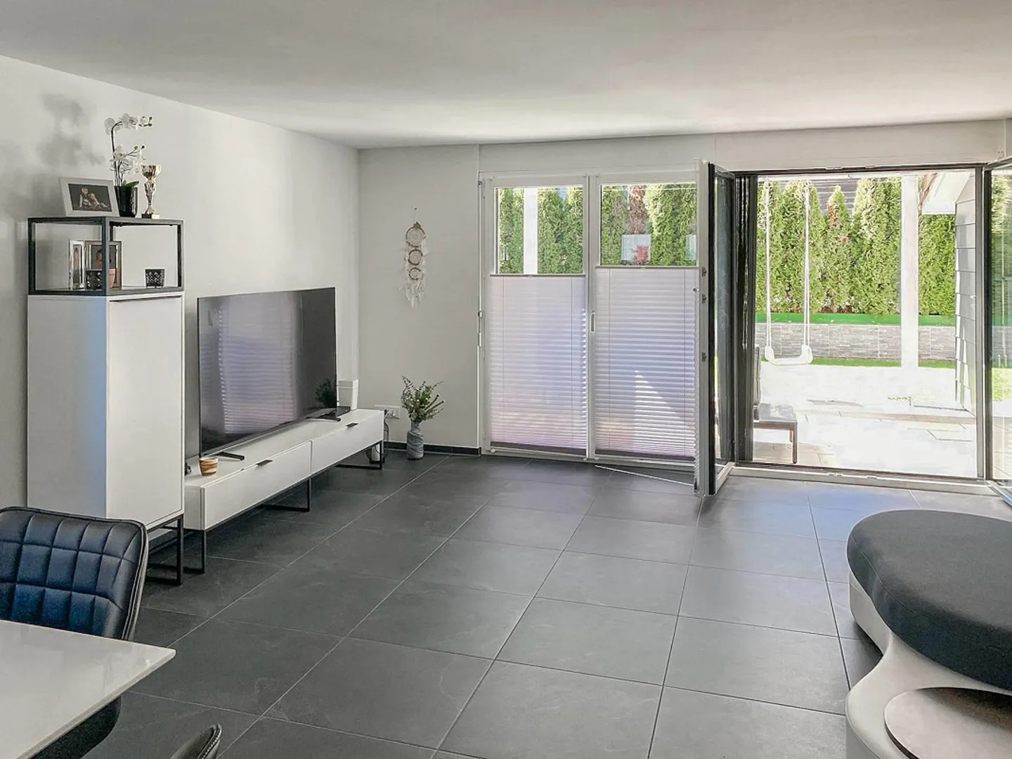 BEAUCOUP DE STYLE & D'ESPACE – MAISON D'ANGLE MODERNE - Photo 5 sur 5