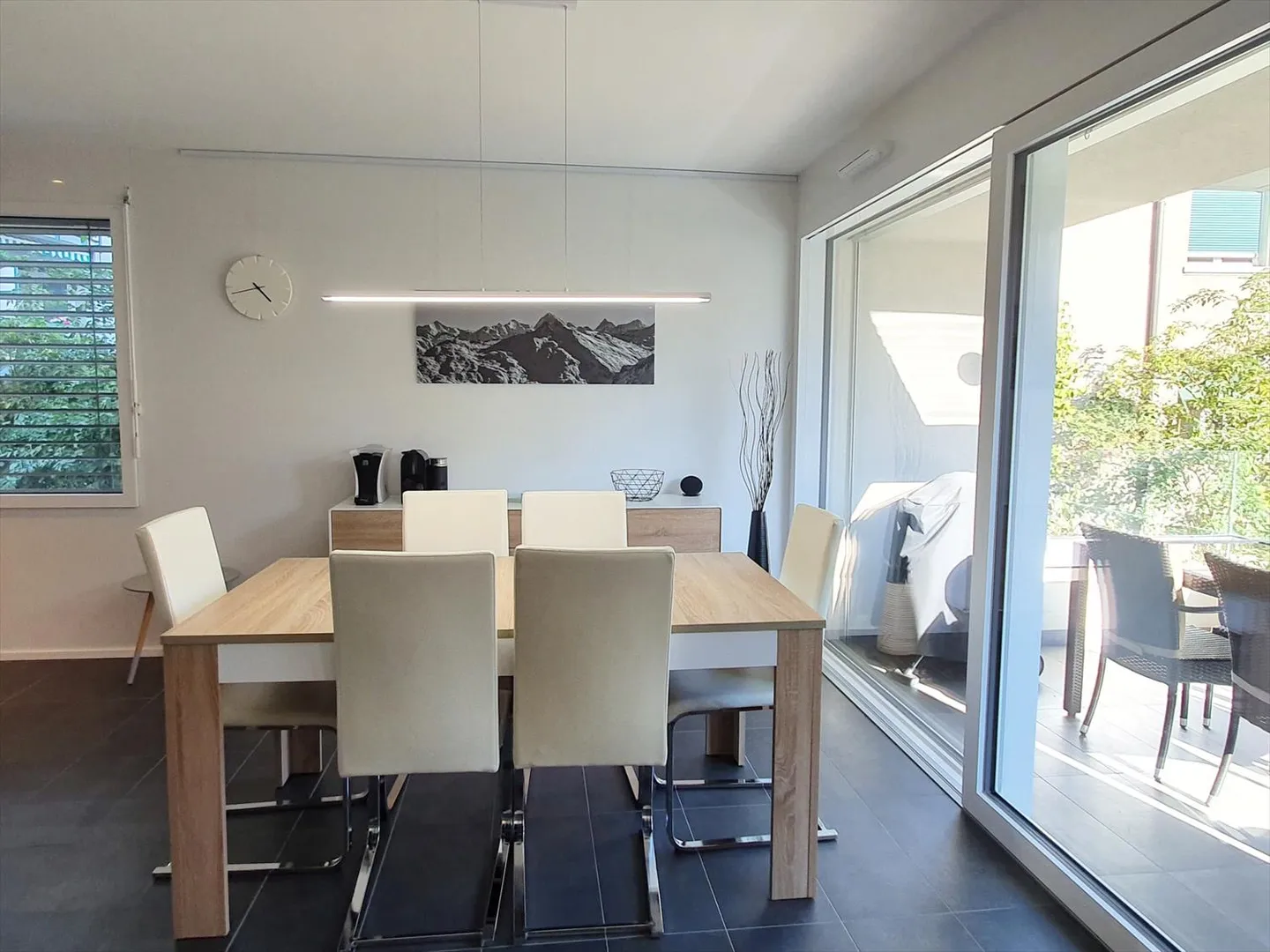 Sion, nuovo appartamento di 3,5 locali vicino al quartiere Ritz con parcheggio - Foto 2 di 9