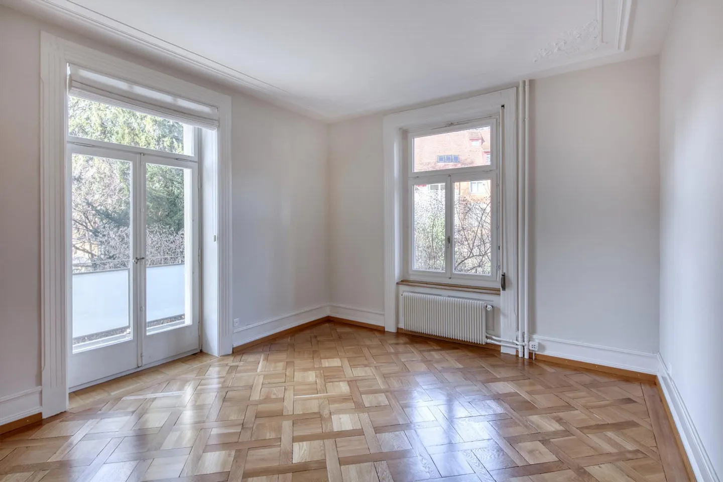 Bellissimo appartamento d'epoca con layout adatto alle famiglie - Foto 1 di 4