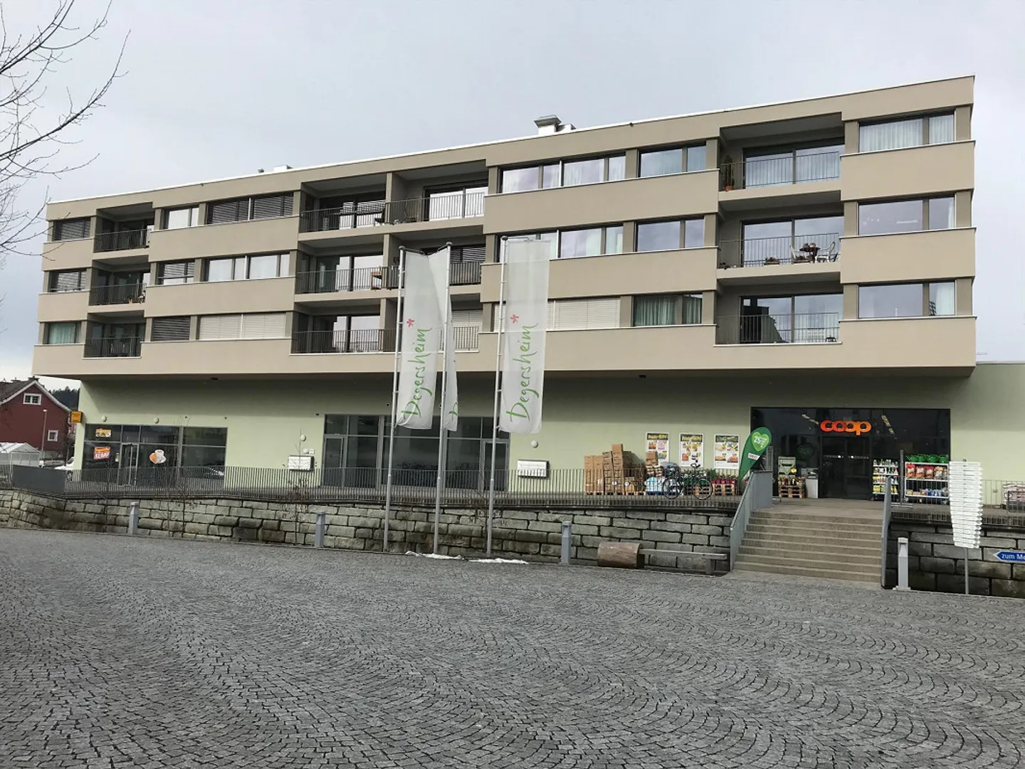 Appartement moderne de 4,5 pièces avec 2 salles de bain à Degersheim ! - Photo 1 sur 7