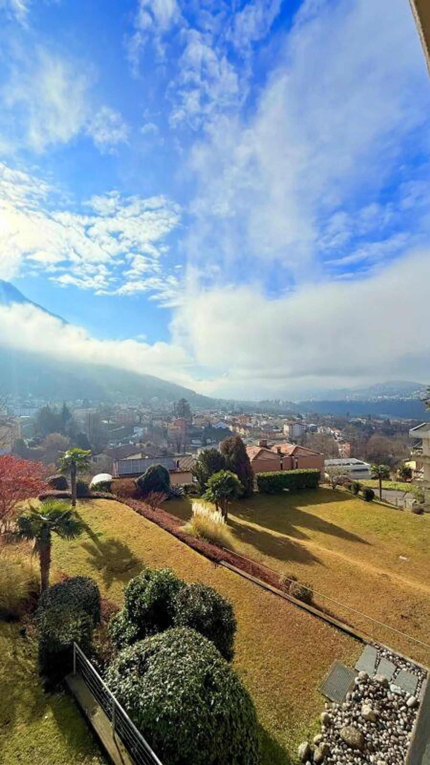 Cadro - wunderbare 3.5 Zimmer mit offenem Blick über die Stadt Lugano - Foto 3 von 14
