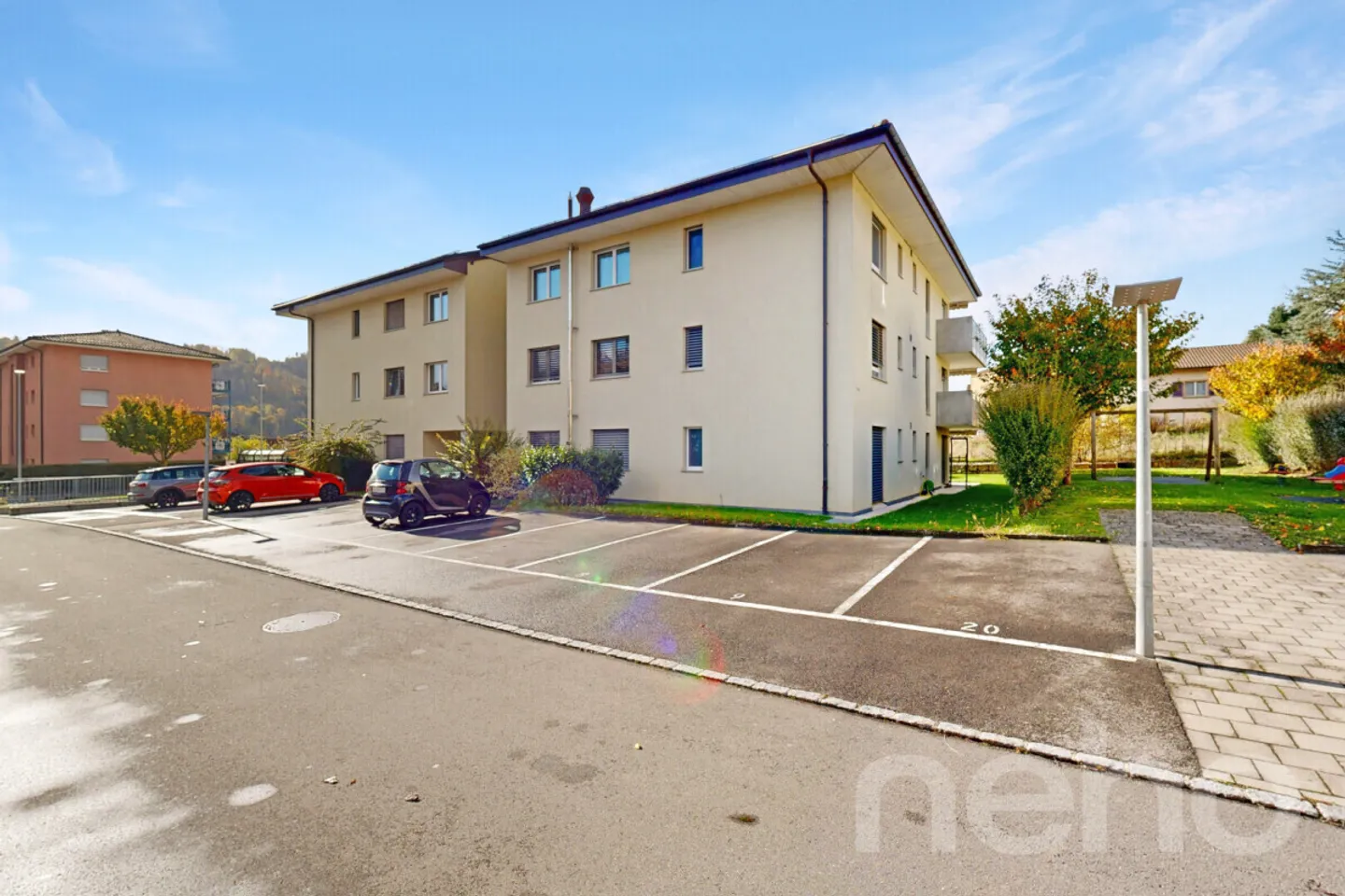 Very nice bright and crossing apartment with large balcony! - Photo 12 of 12