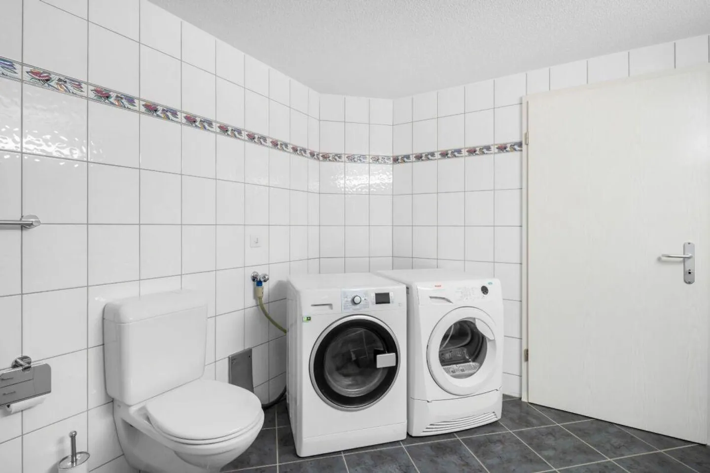 Geräumige Wohnung mit privatem Garten - Foto 6 von 6