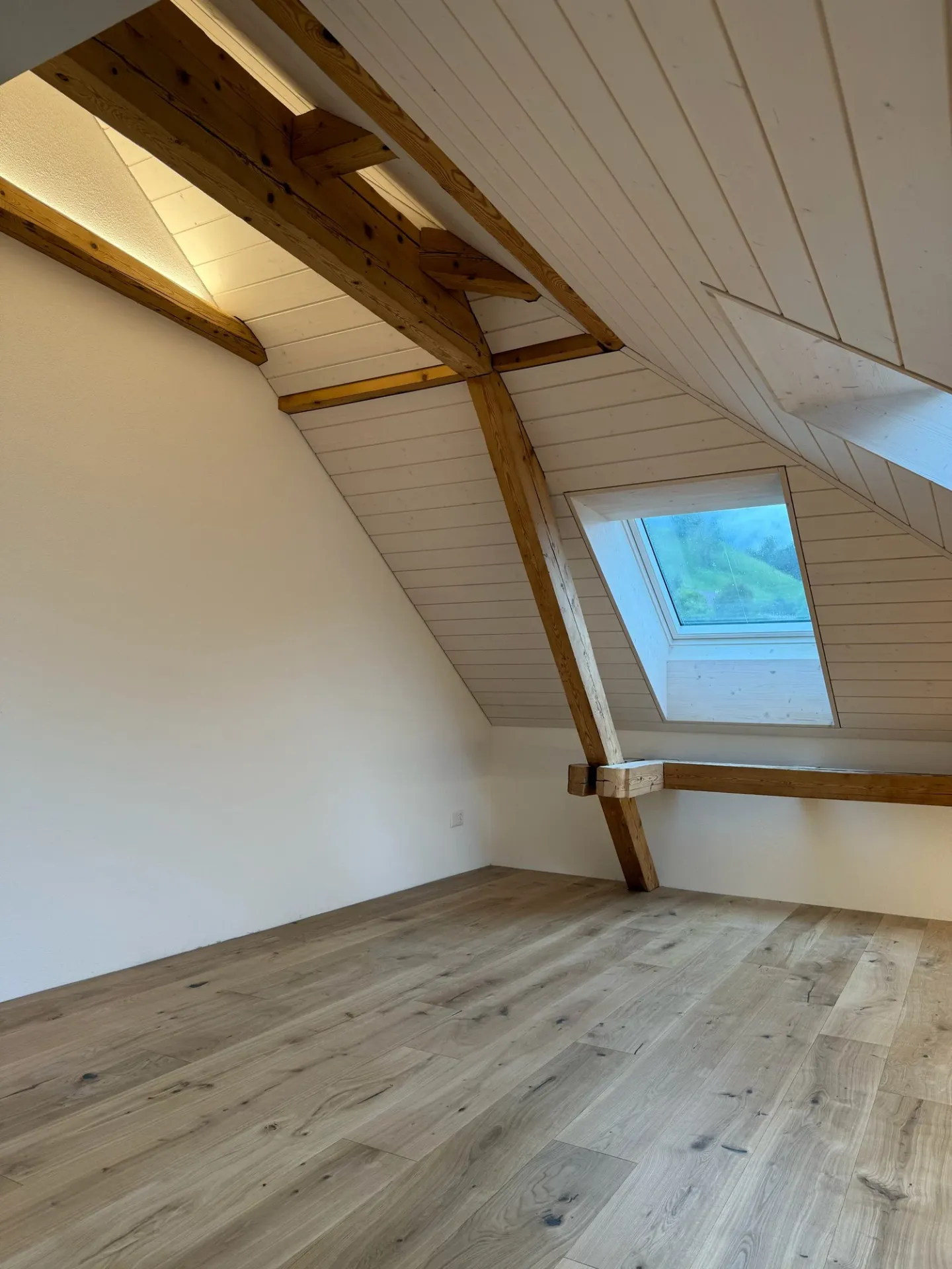 Appartement moderne de 3,5 pièces sous les combles dans un endroit calme à Nesslau - Photo 10 sur 12