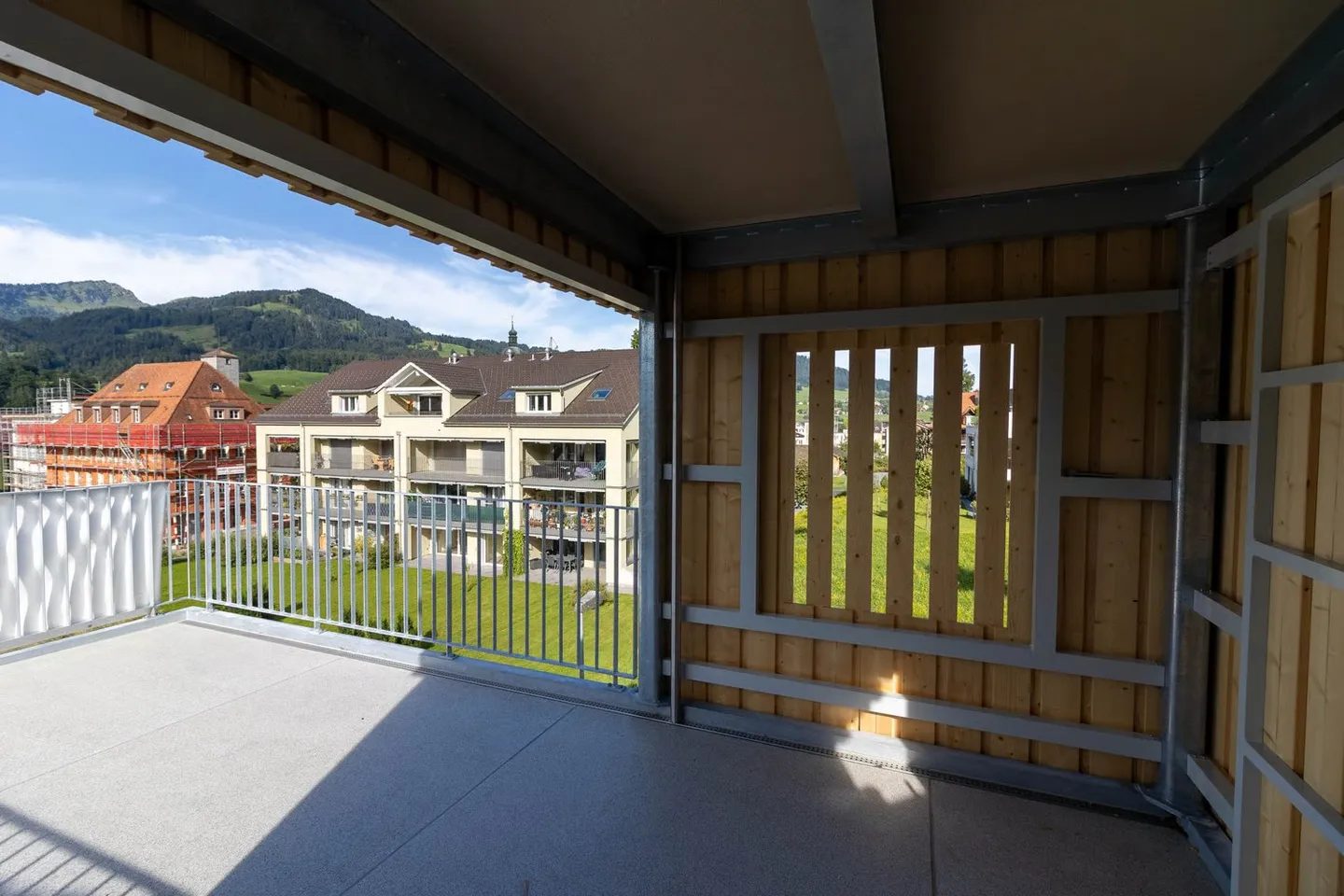 Appartement moderne de 3,5 pièces sous les combles dans un endroit calme à Nesslau - Photo 11 sur 12