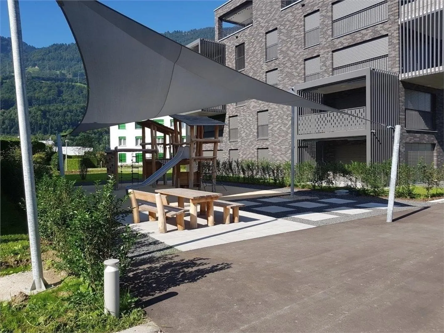 Spacious 2.5-room apartment for rent! - Photo 7 of 7