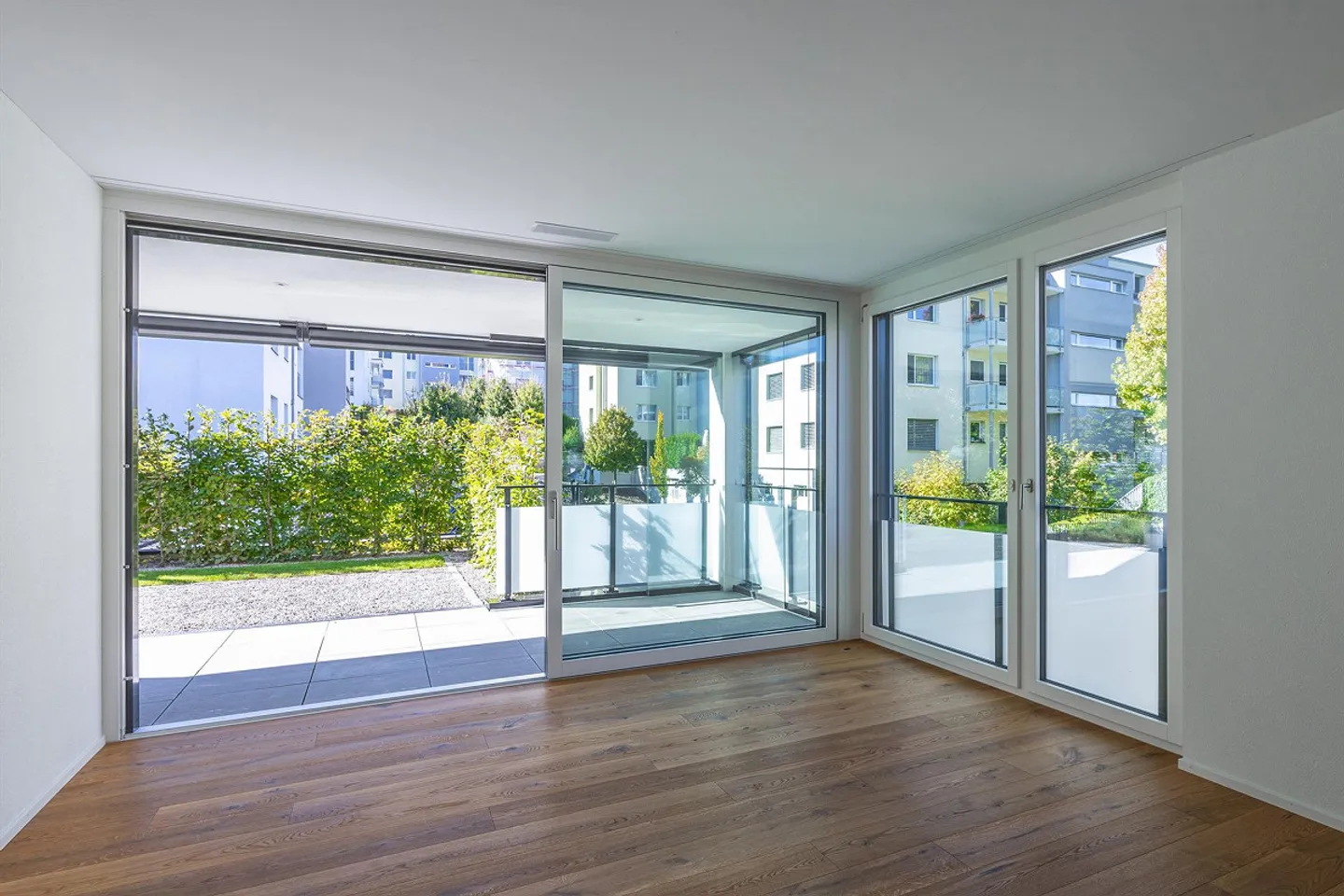 Neuwertige 5.5 Zi-Wohnung mit Seesicht mitten in Beckenried - Foto 3 von 14