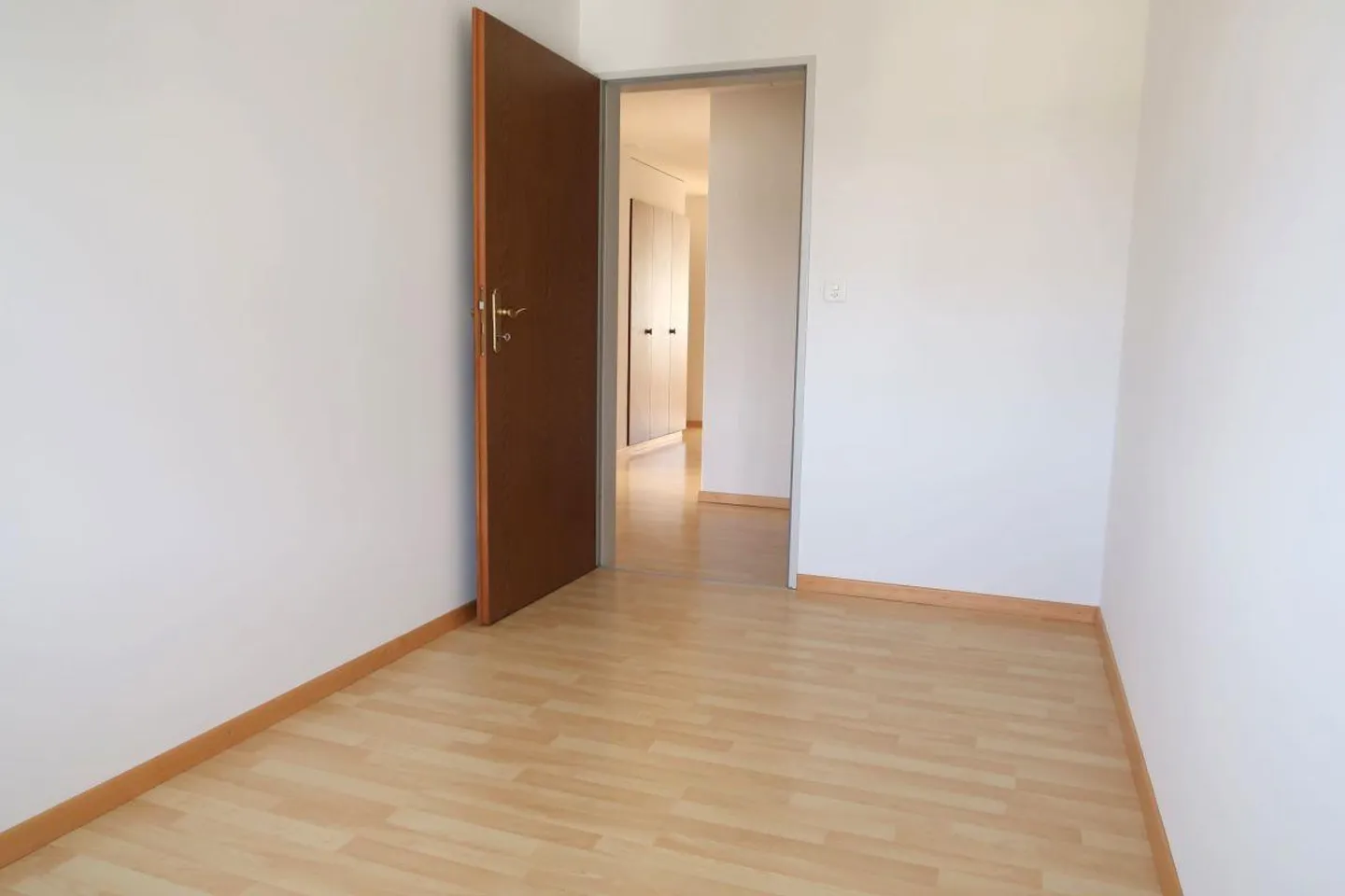 Pleasant & affordable - with balcony and view! - Photo 12 of 13