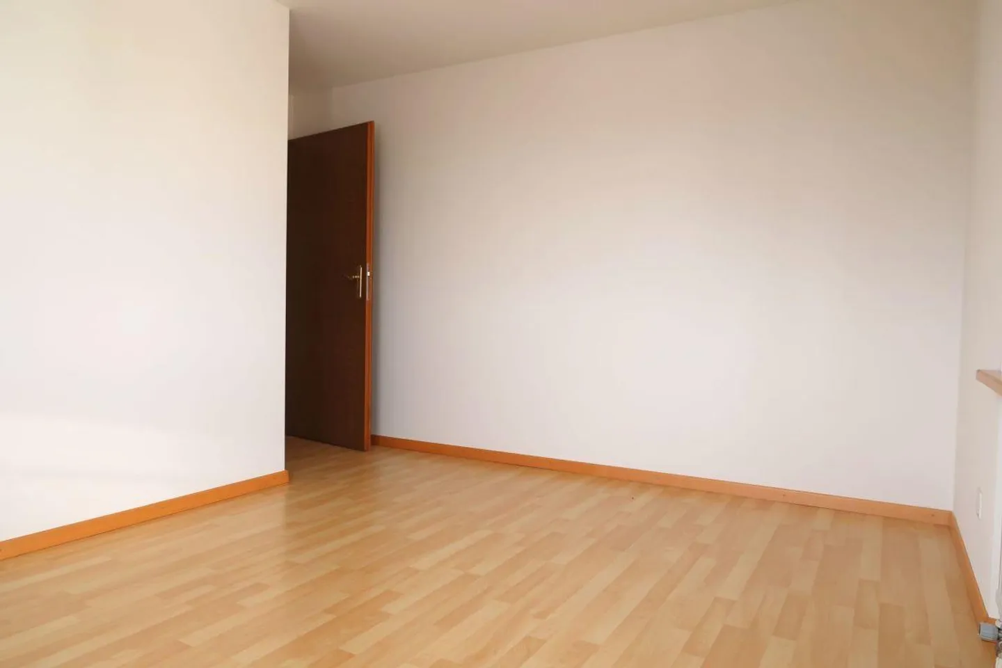 Pleasant & affordable - with balcony and view! - Photo 11 of 13