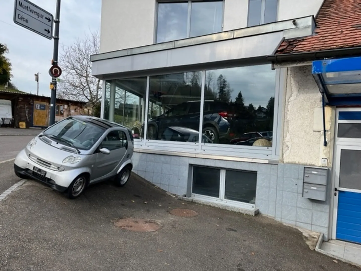 Established Garage Business for Sale - Photo 8 of 12