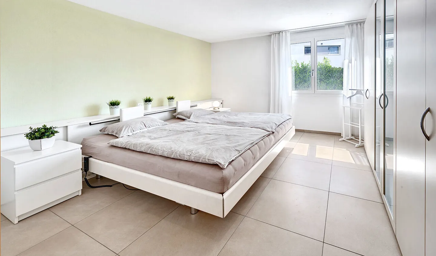 Vivere e lavorare armoniosamente combinati – spazioso appartamento con giardino - Foto 3 di 6