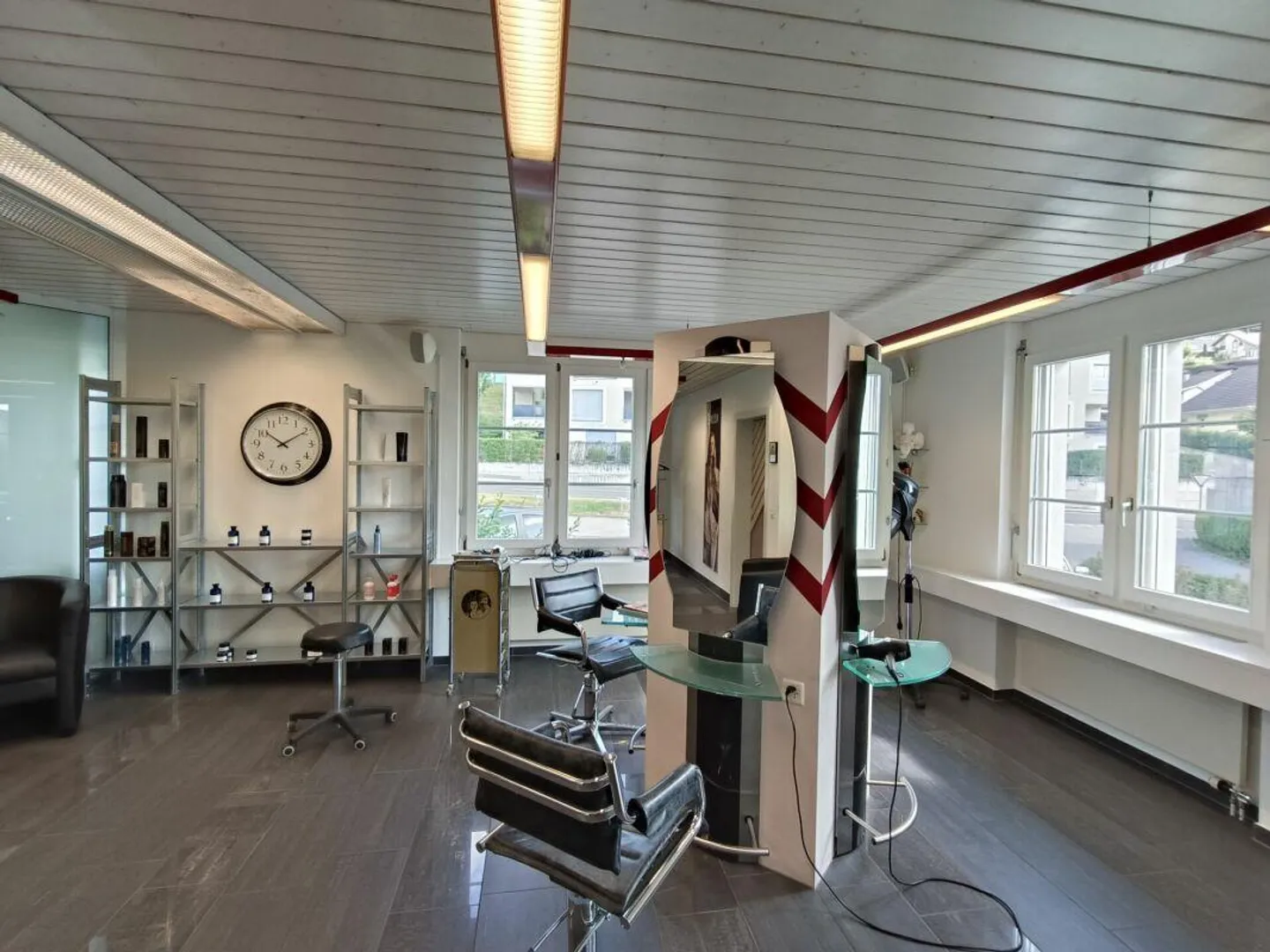 Commercial premises for individual use - Photo 3 of 7