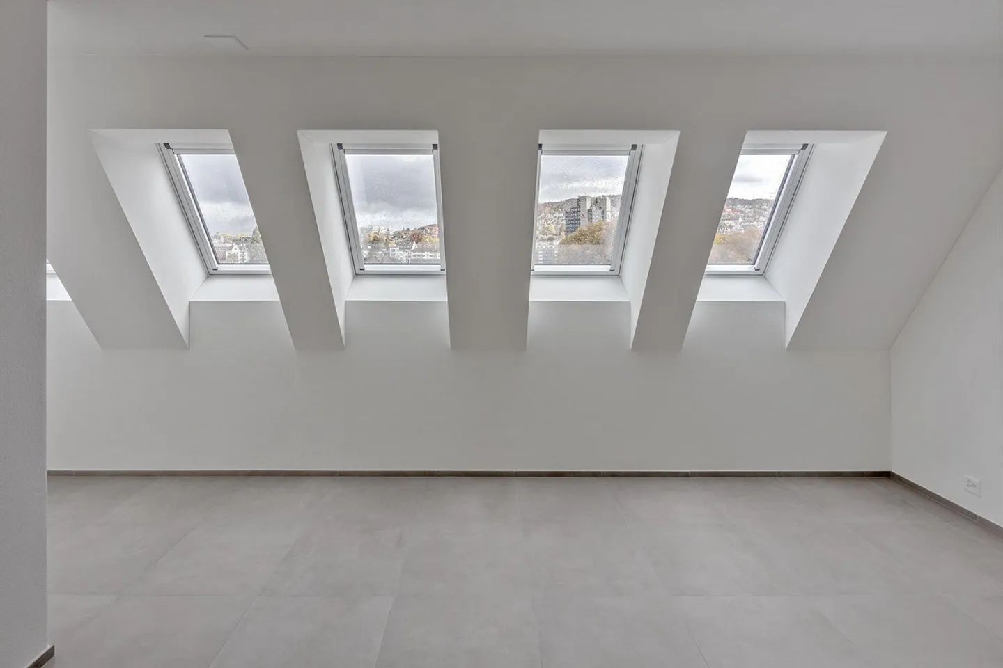 Central, Sleek & Bright  Downtown Living - Photo 3 of 7