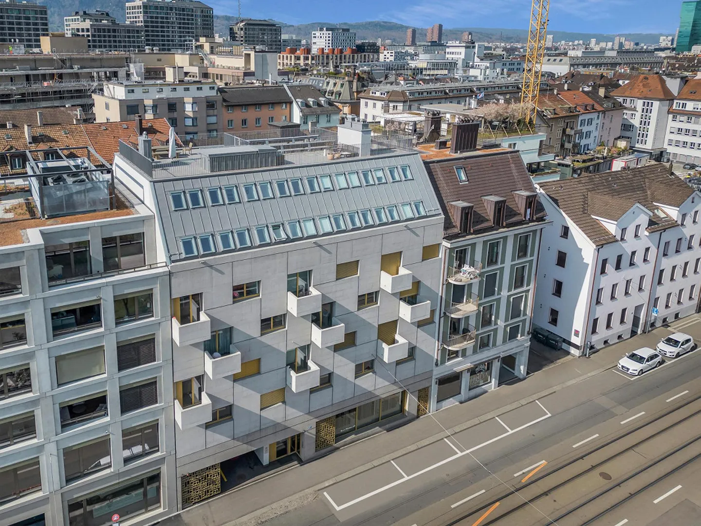 Central, Sleek & Bright  Downtown Living - Photo 6 of 7