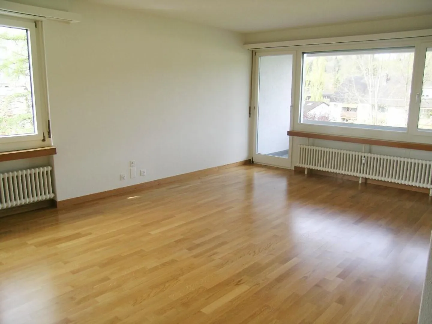 Grand appartement familial à Reinach dans un emplacement agréable - Photo 5 sur 9