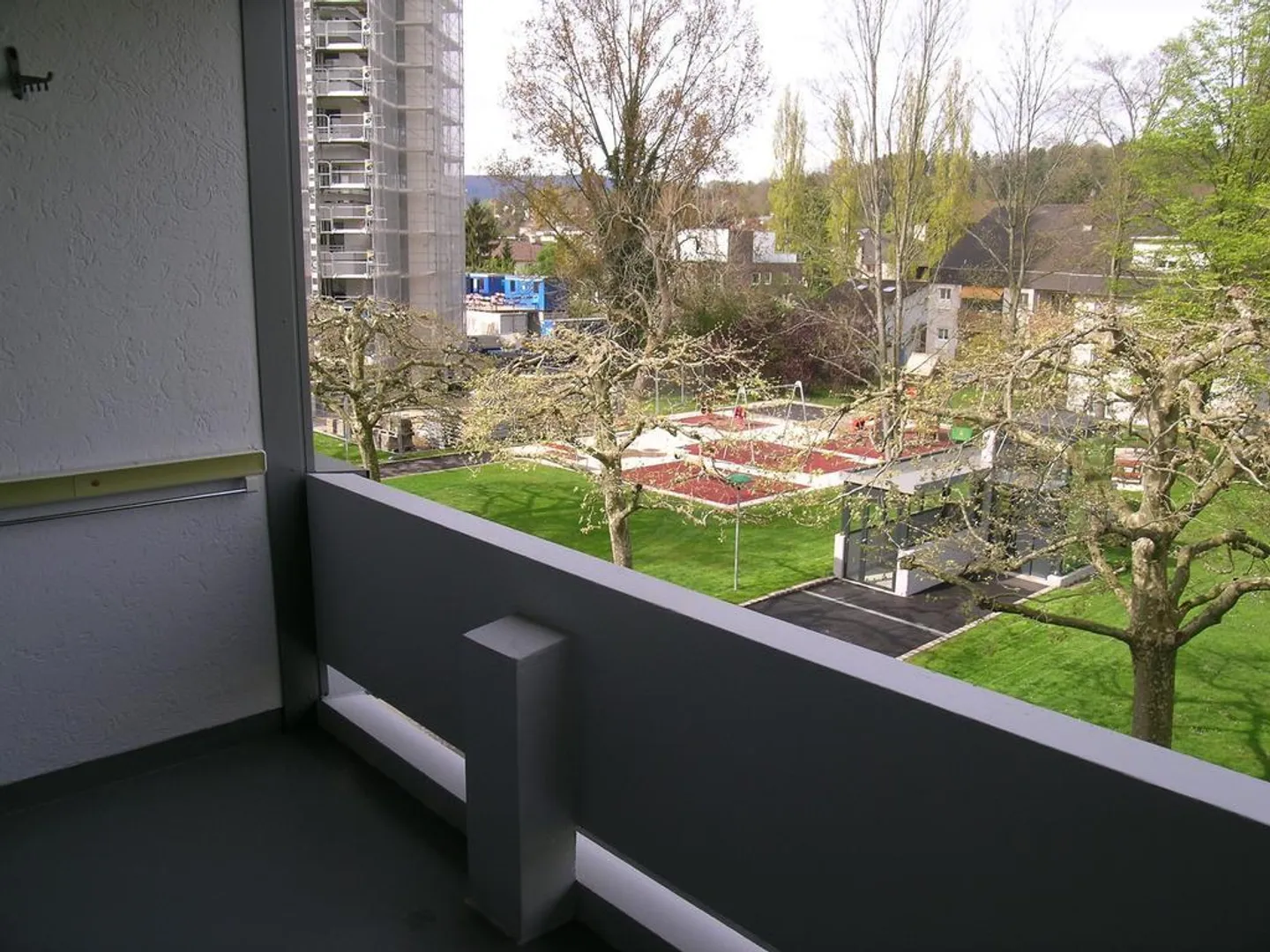 Grand appartement familial à Reinach dans un emplacement agréable - Photo 8 sur 9