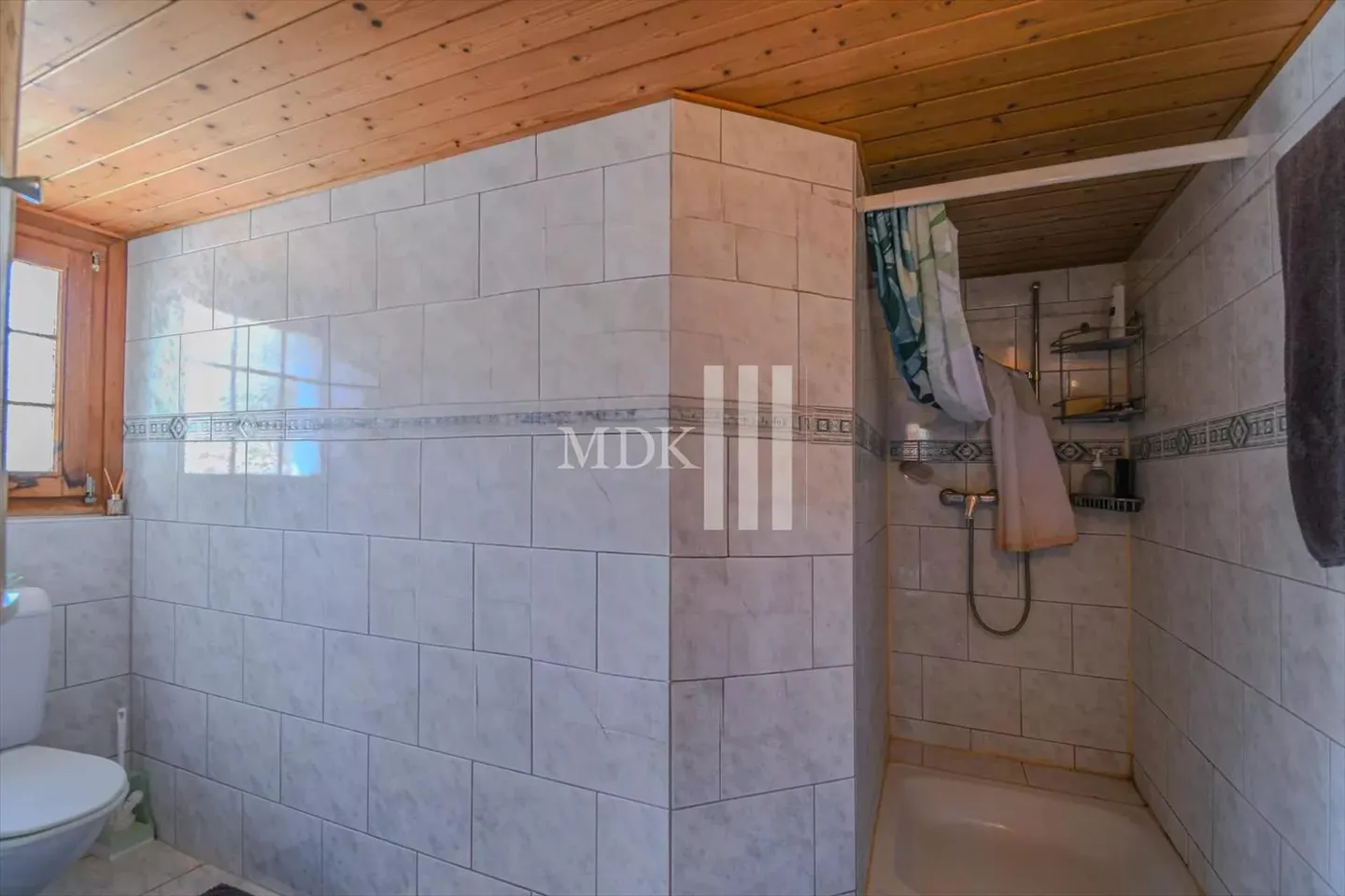 Chalet Autentico con Due Appartamenti - Foto 13 di 13