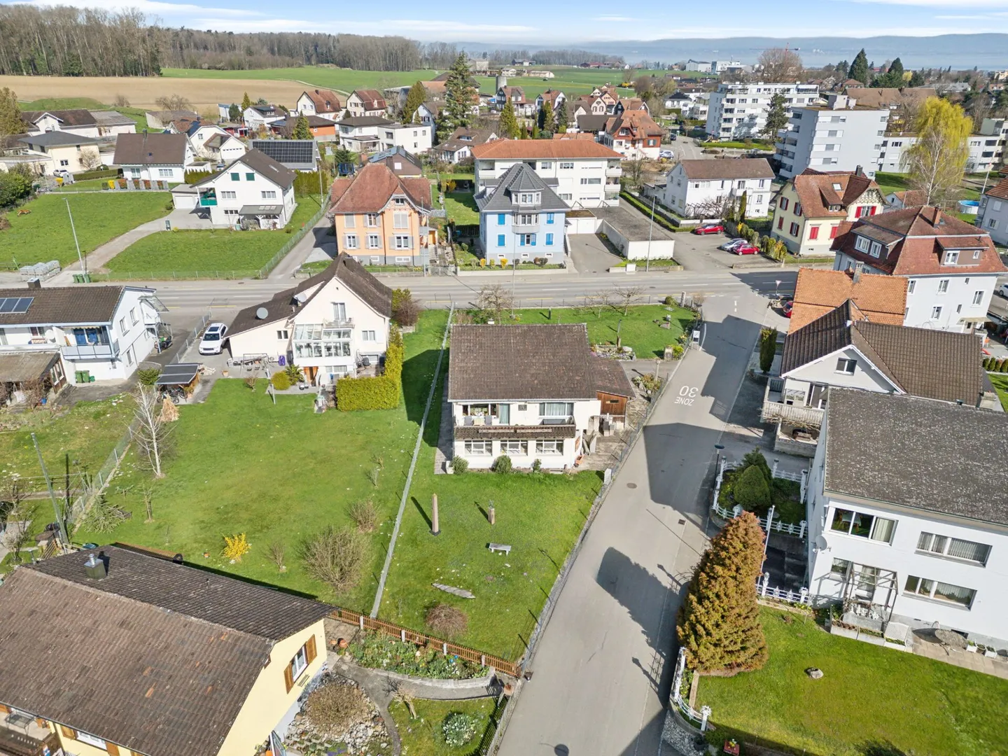 Charmantes Zuhause und Werkstatt - Foto 2 von 8