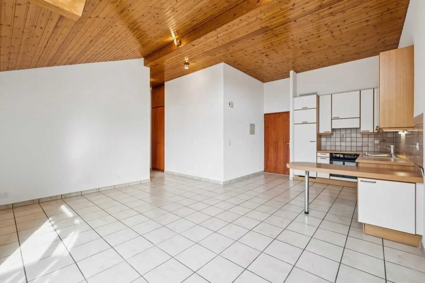 Appartement Charmant à Le Bouveret - Photo 2 sur 10