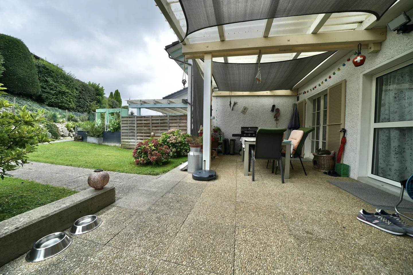 Maison individuelle en bout de rangée à Däniken - Communauté fiscalement avantageuse - Photo 4 sur 8