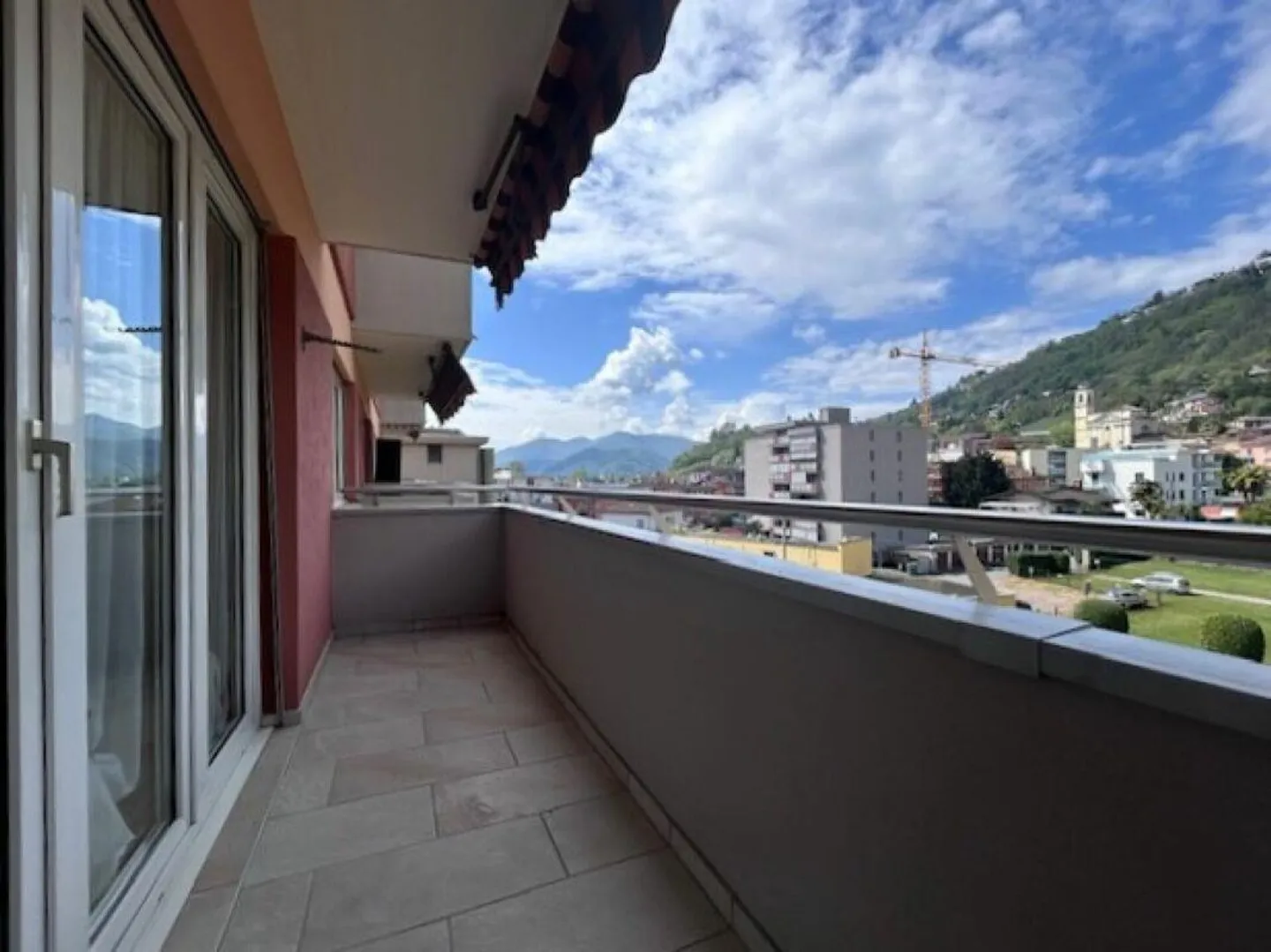 APPARTEMENT 2.5 PIÈCES AVEC GARAGE - EXCELLENT INVESTISSEMENT - Photo 12 sur 17