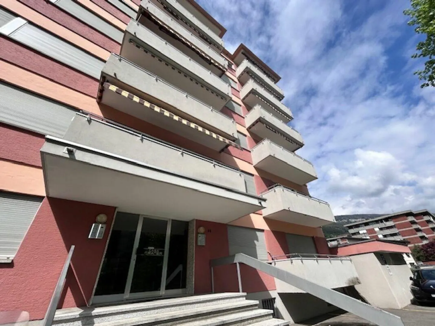 APPARTEMENT 2.5 PIÈCES AVEC GARAGE - EXCELLENT INVESTISSEMENT - Photo 15 sur 17