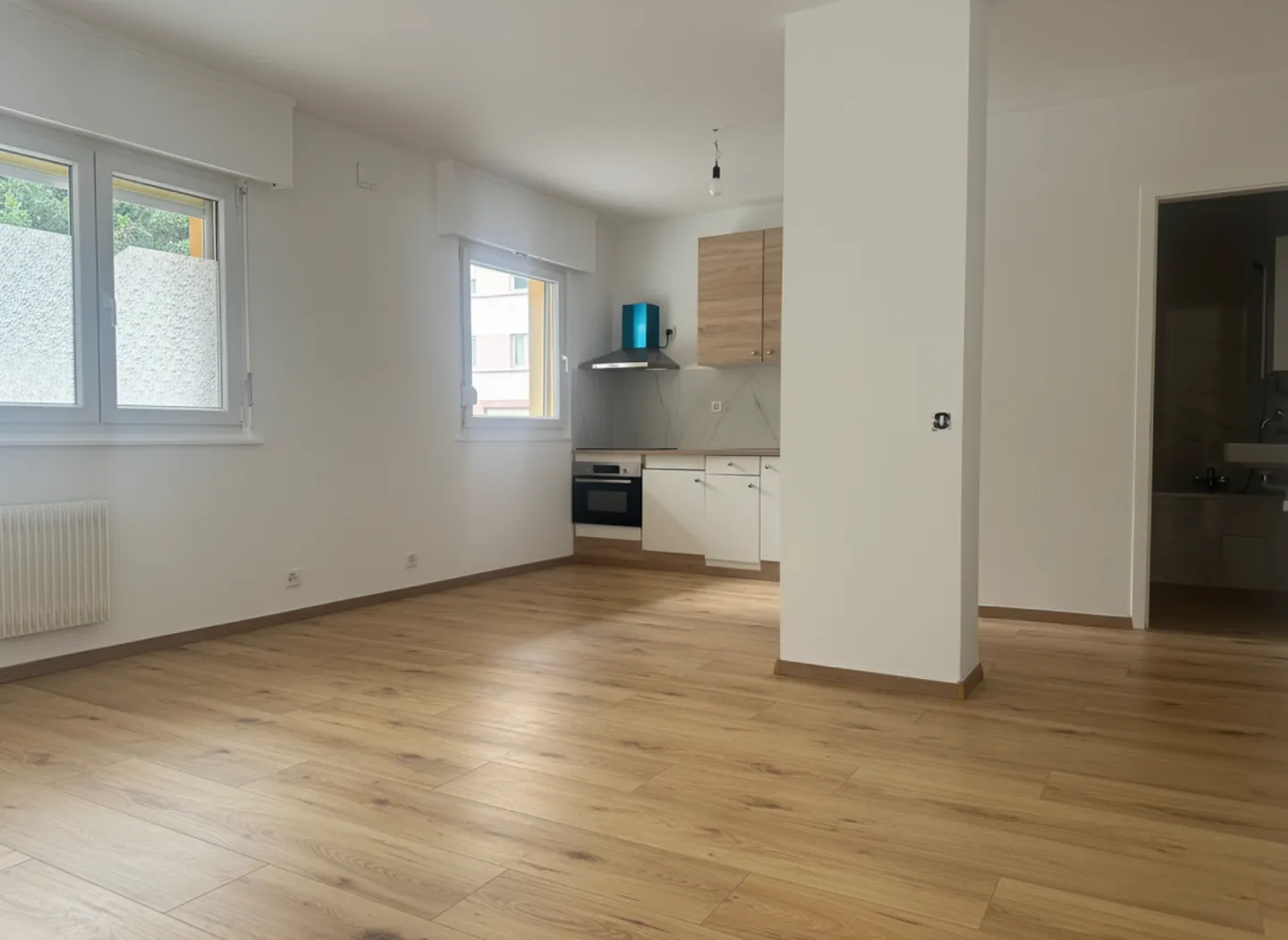 2.5 Room Apartment - Photo 1 of 5