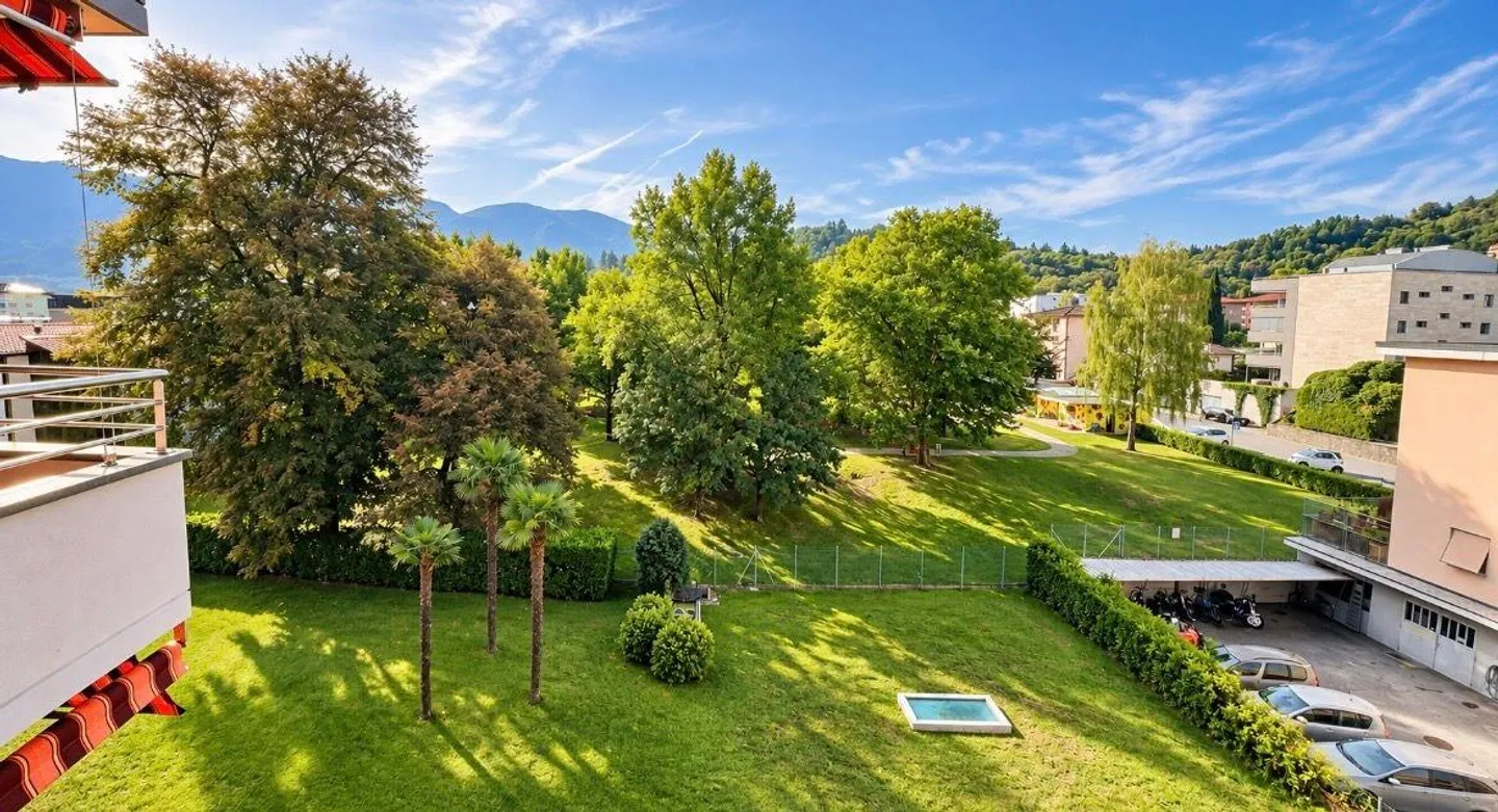 2.5-room apartment for sale in Losone with terrace and residence... - Photo 1 of 15
