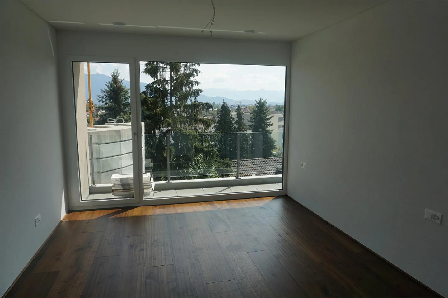 Ampio appartamento di 4,5 stanze con vista - Foto 9 di 25