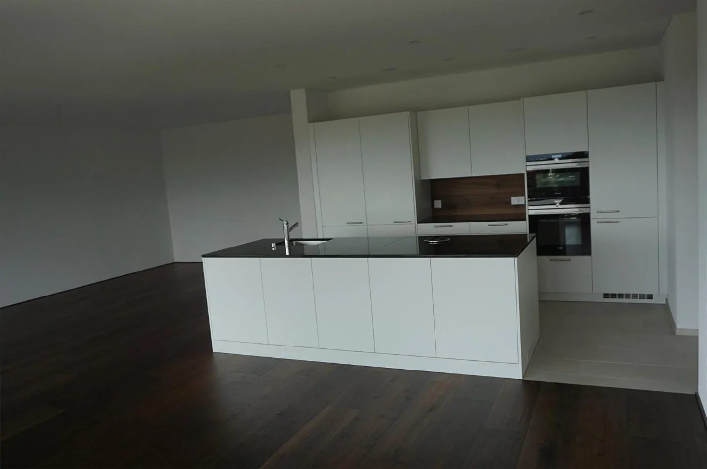 Ampio appartamento di 4,5 stanze con vista - Foto 10 di 25