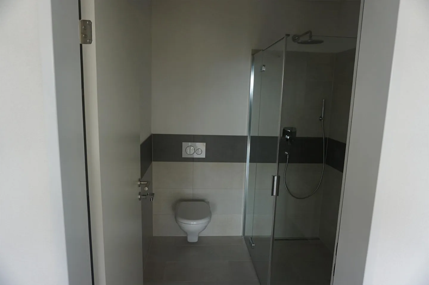 Ampio appartamento di 4,5 stanze con vista - Foto 14 di 25
