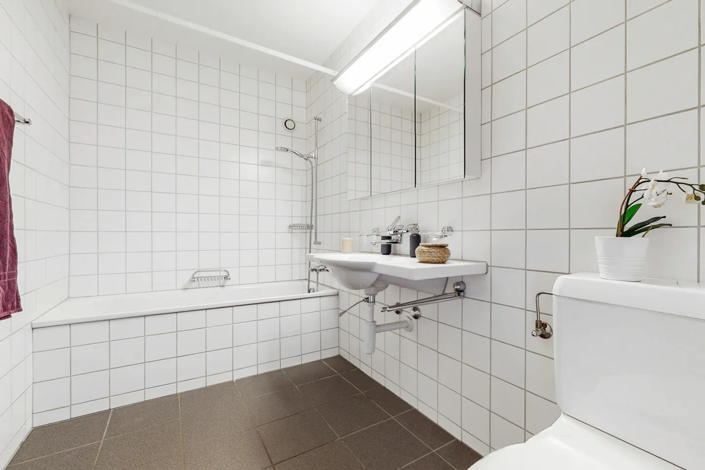 Central living in Solothurn - with the best transport connections. - Photo 9 of 10