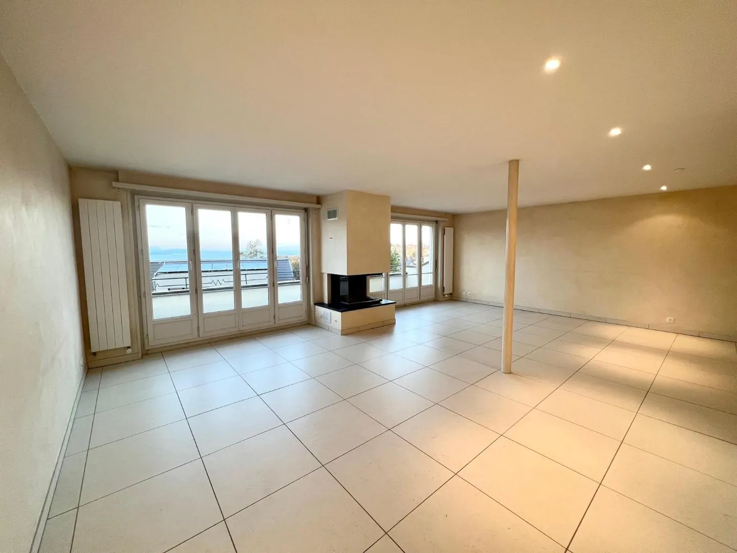 Geräumige Wohnung mit Seeblick - Foto 4 von 13