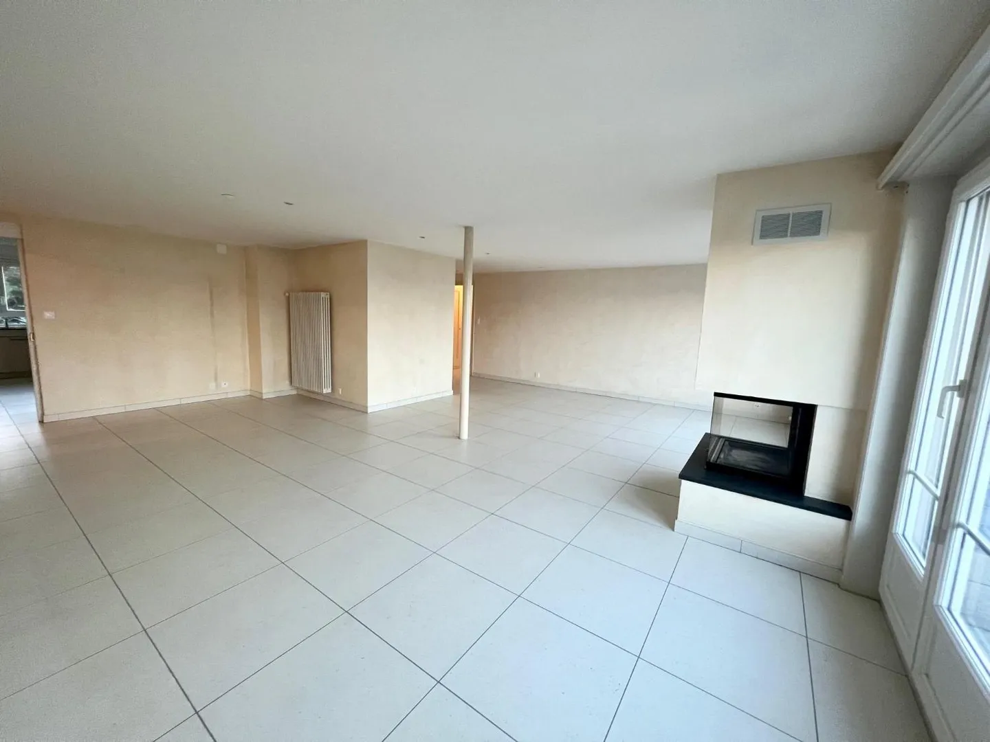 Geräumige Wohnung mit Seeblick - Foto 7 von 13