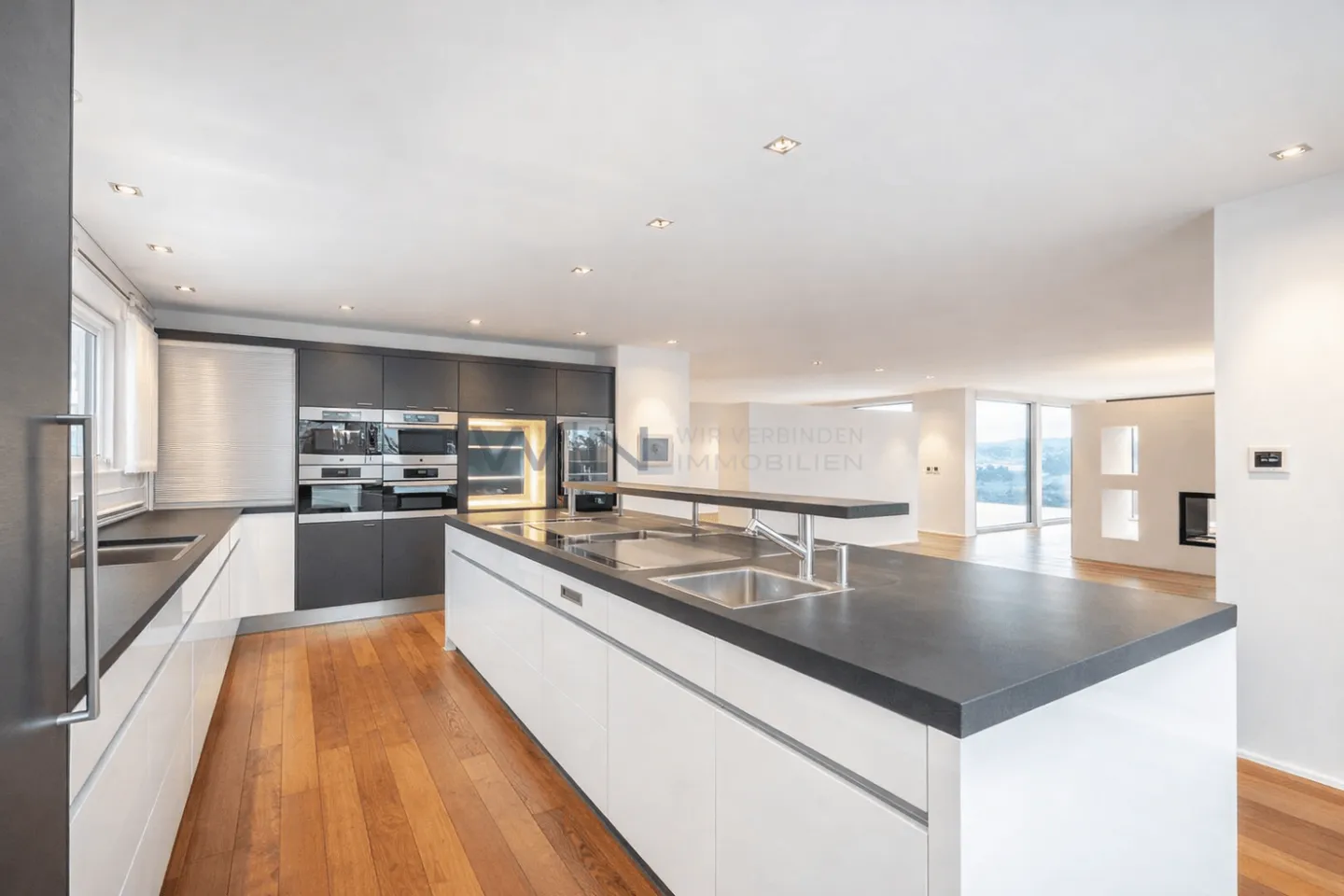 Luxushaus am Zürichsee - Foto 2 von 8