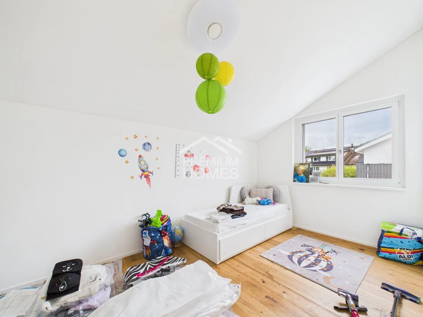 Buy today - move in tomorrow! - Photo 5 of 10