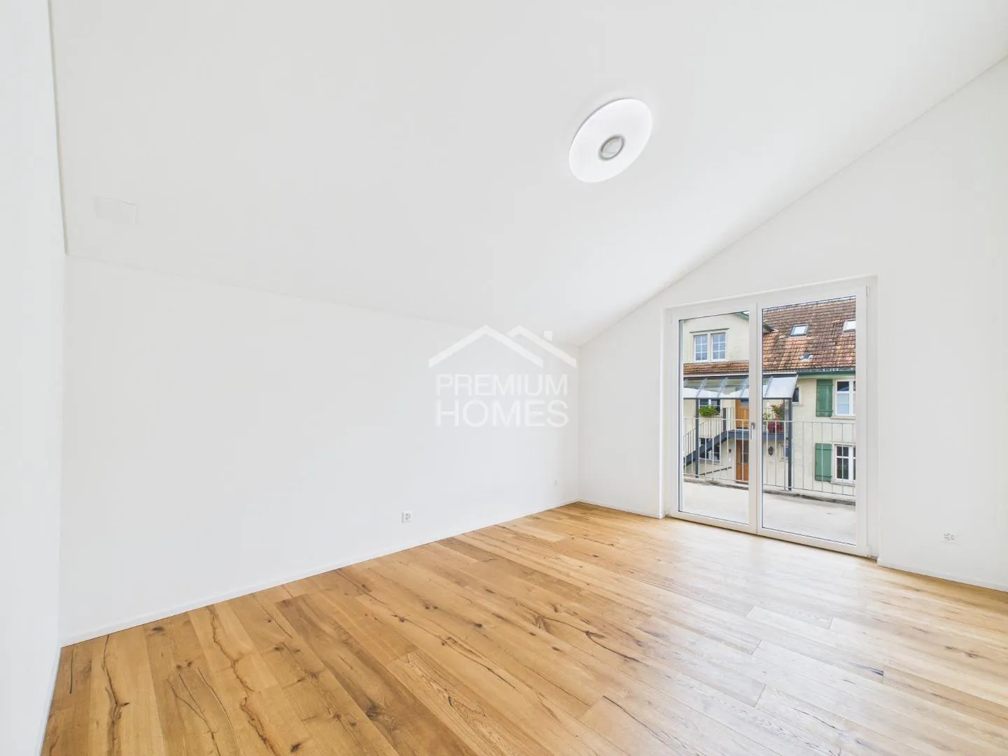 Buy today - move in tomorrow! - Photo 6 of 10