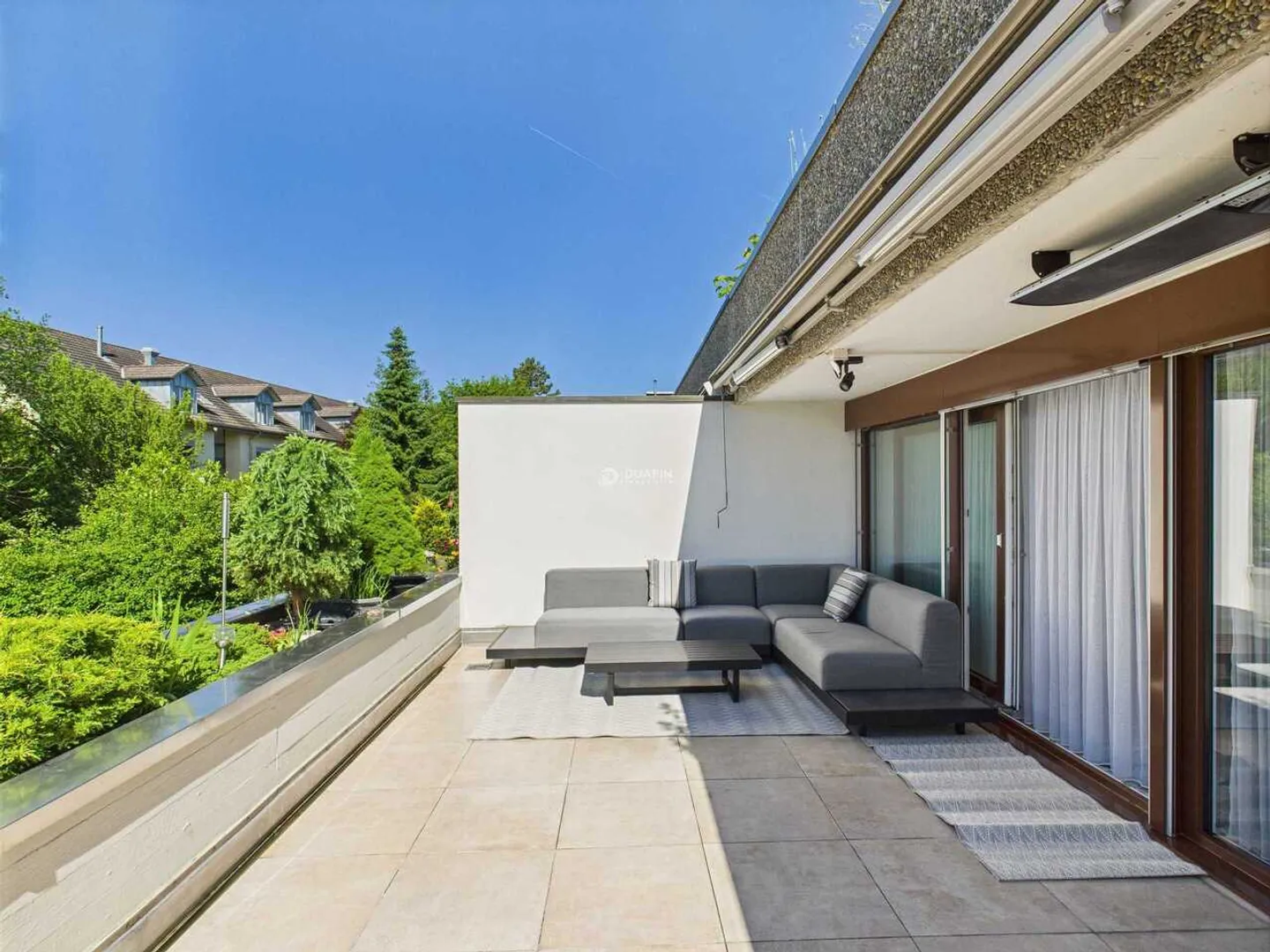 Appartamento con terrazza di 6,5 stanze a Unterentfelden - Foto 7 di 13