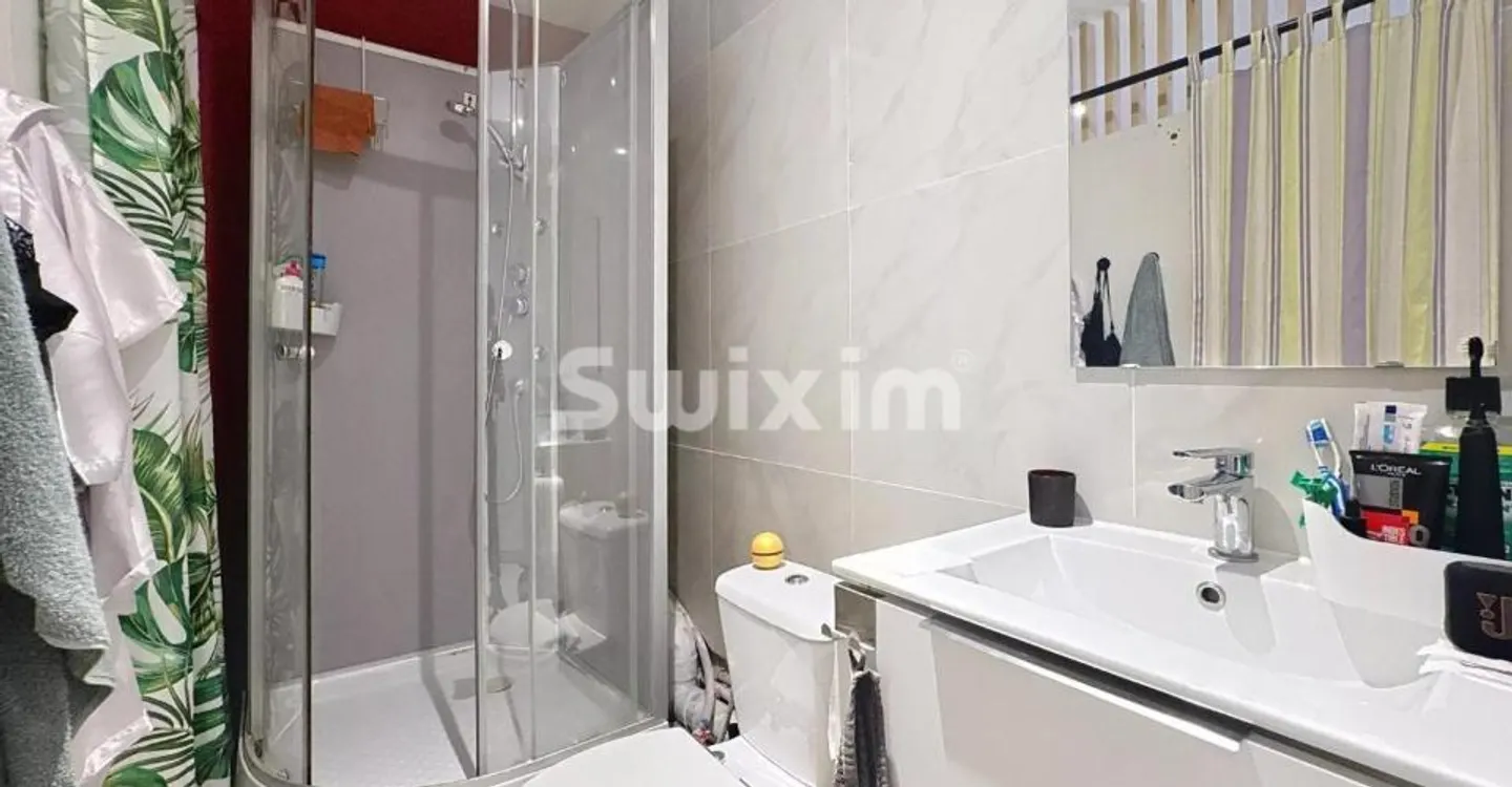 Schönes Dorfhaus in Vernier - Foto 7 von 8