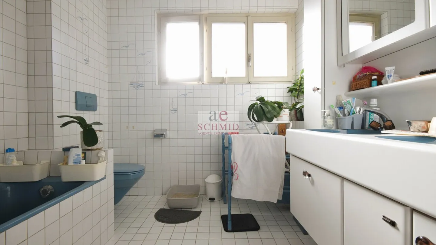 Villa spacieuse avec piscine - Photo 11 sur 12