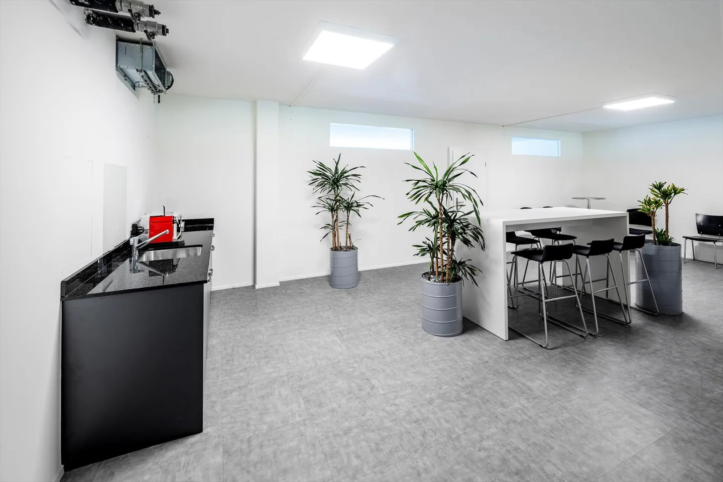 Office - Photo 3 of 4