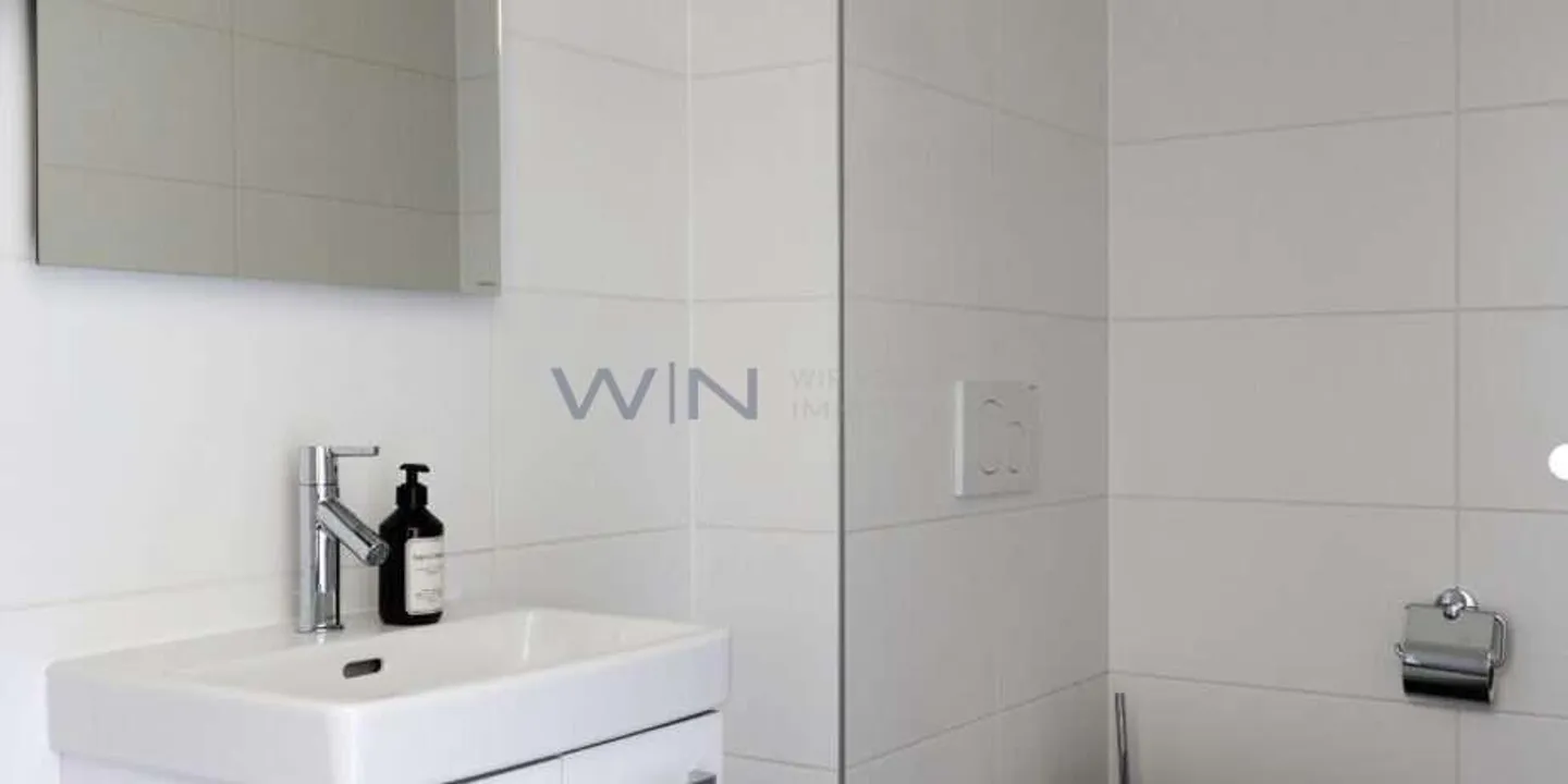 Exceptional office with Mountain Views - Photo 9 of 11