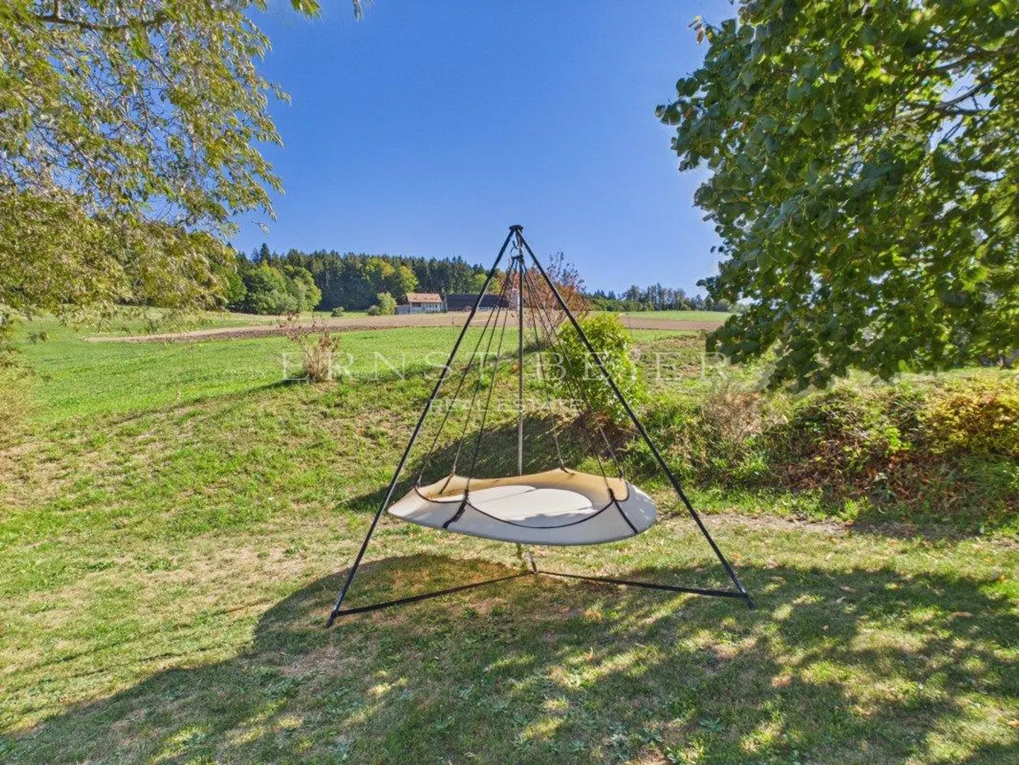 Schöne individuelle Villa in einer ruhigen und grünen Umgebung ohne Einsicht - Foto 12 von 13