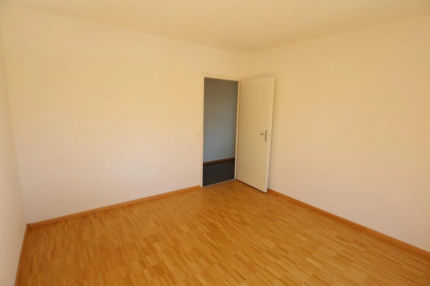 Helle 3-Zimmerwohnung in Allschwil - Foto 9 von 11
