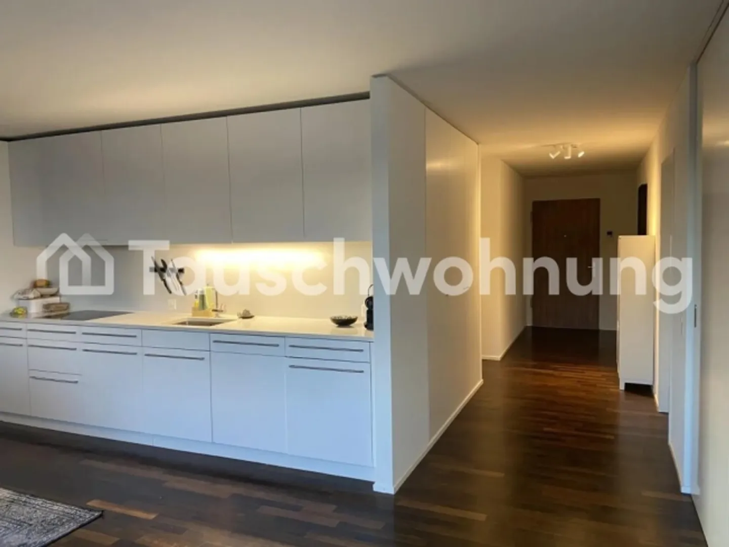 Modernes Apartment mit Bergblick - Foto 2 von 9