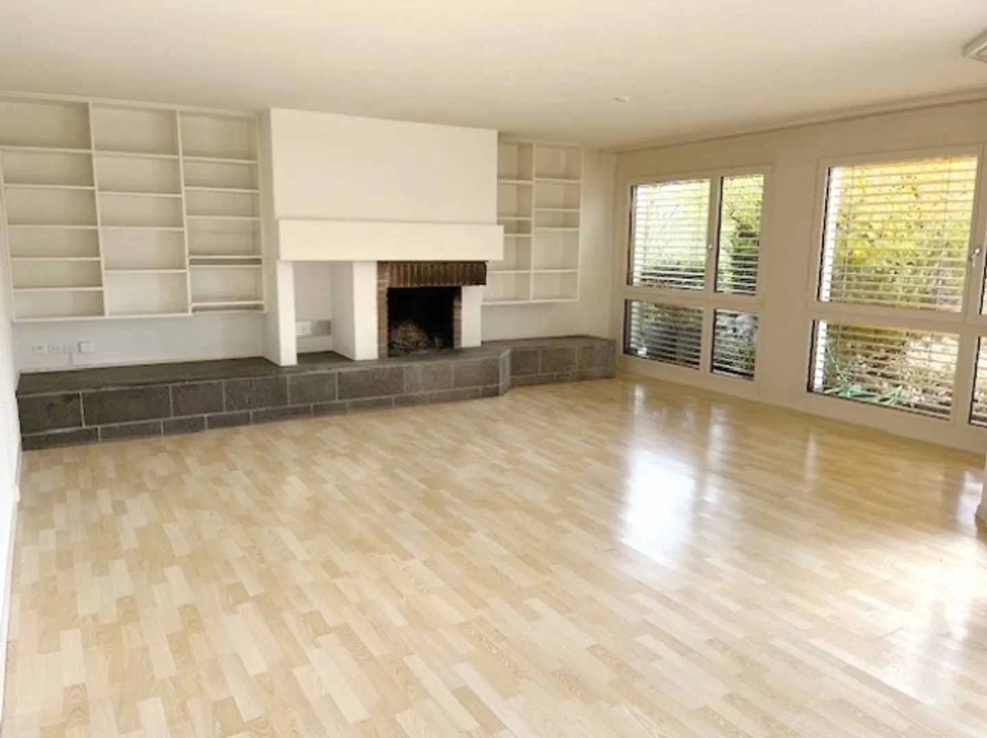 Apartment for sale - Photo 2 of 10