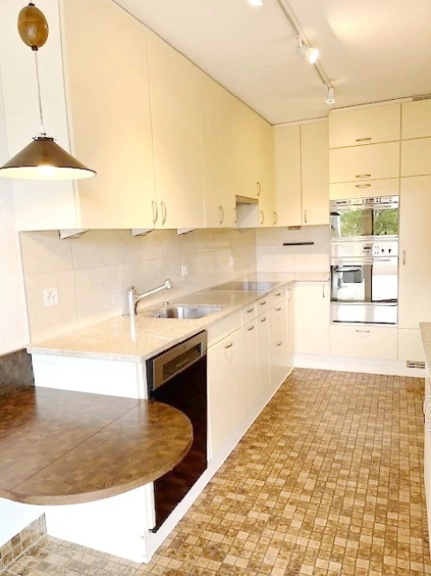 Apartment for sale - Photo 3 of 10