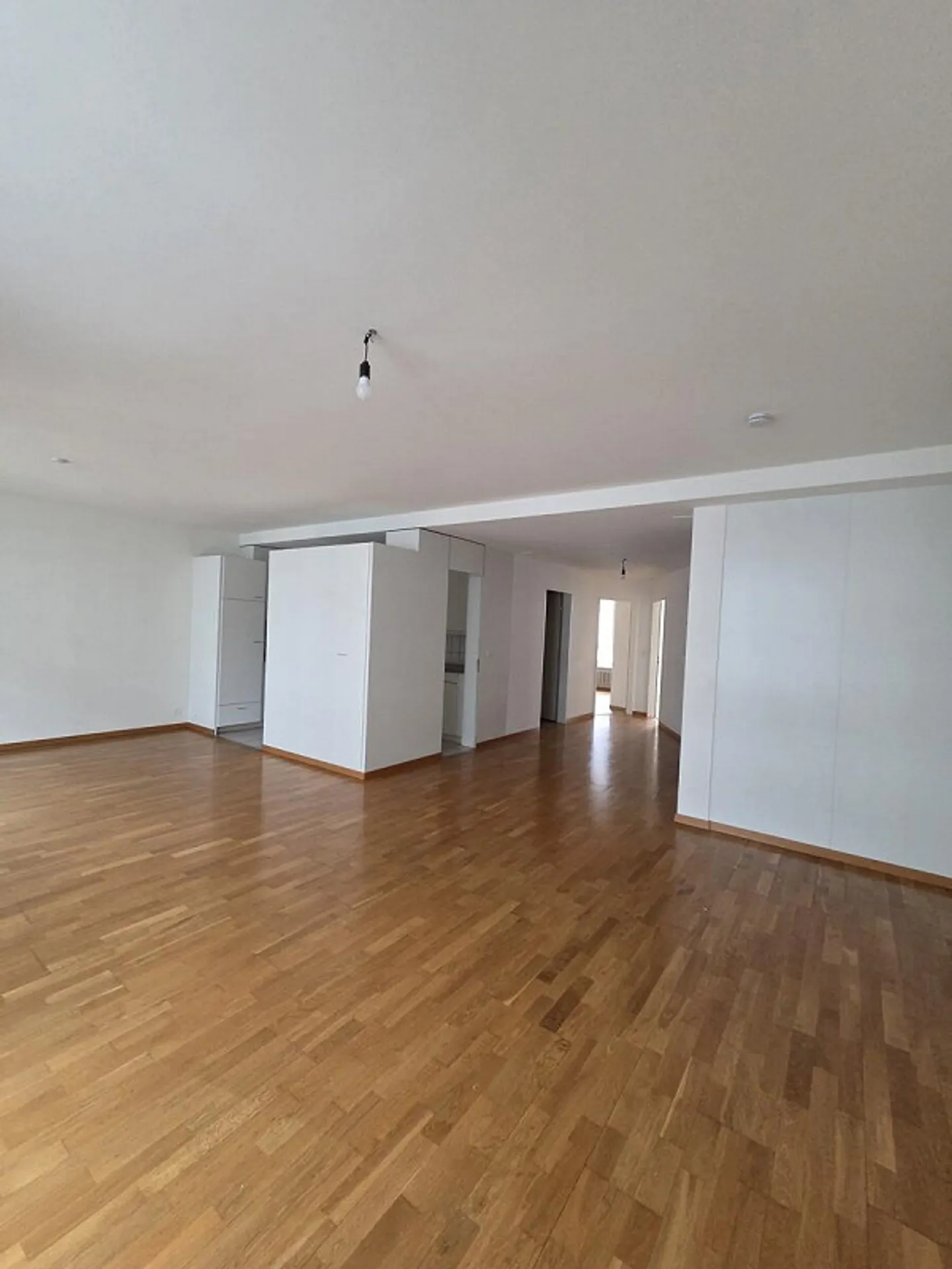 Belle appartement de 4.5 pièces en ville dans le quartier Neustadt à Lucerne - Photo 2 sur 15