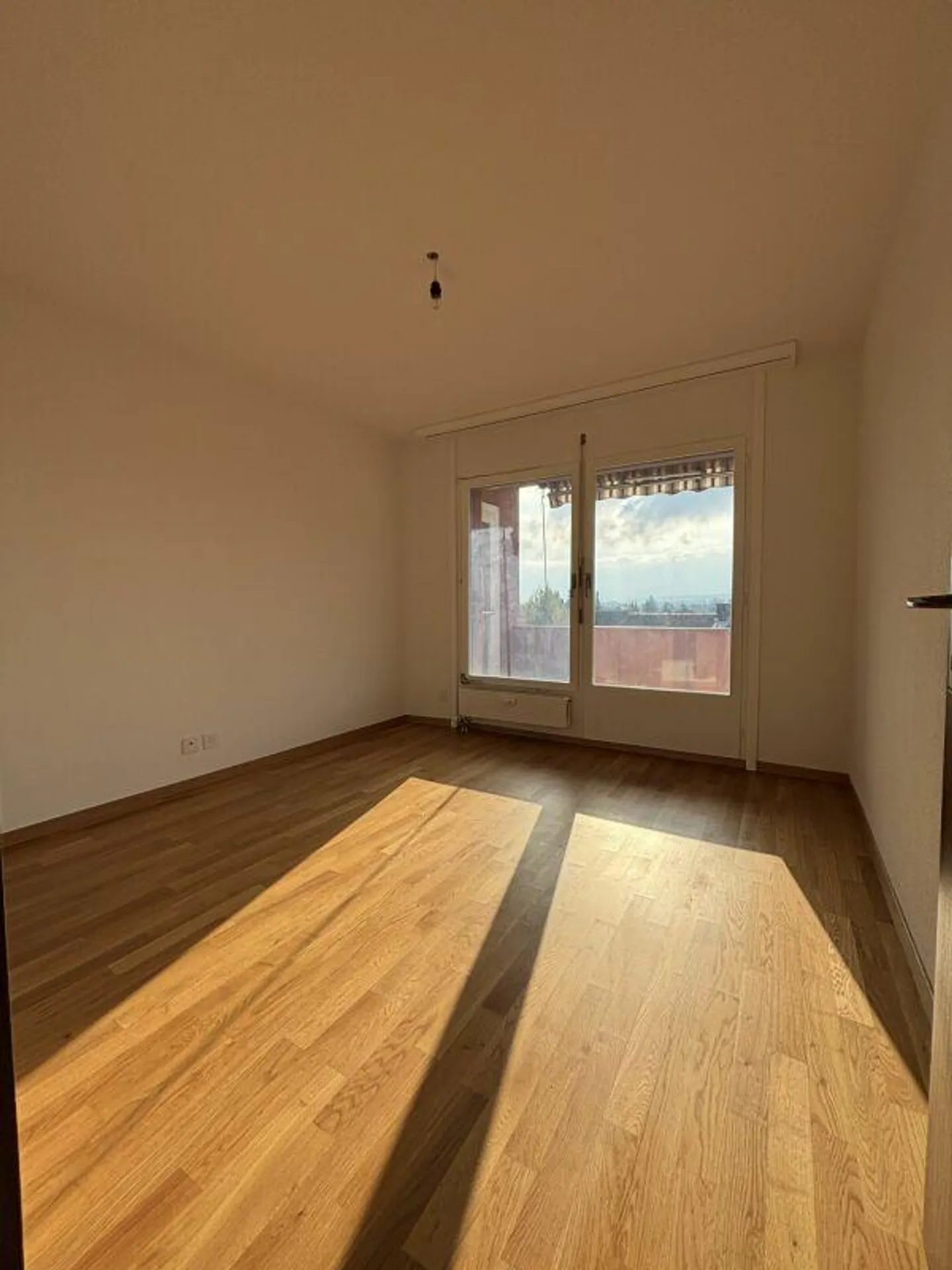 Vivere direttamente sull'Aare con vista sulle Alpi - Foto 9 di 12