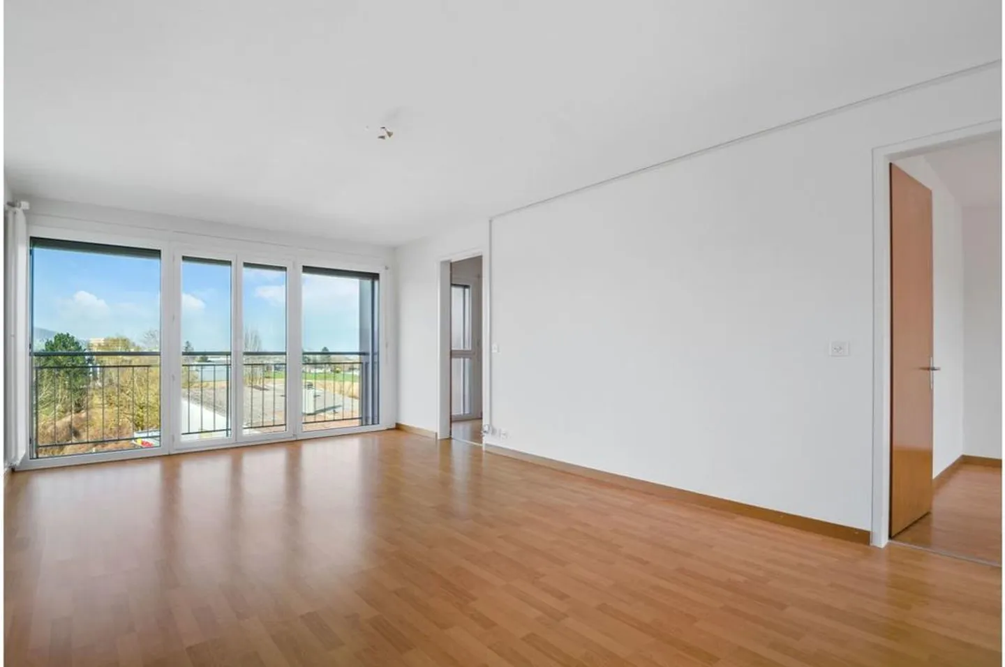 Beautiful living space! - Photo 9 of 9